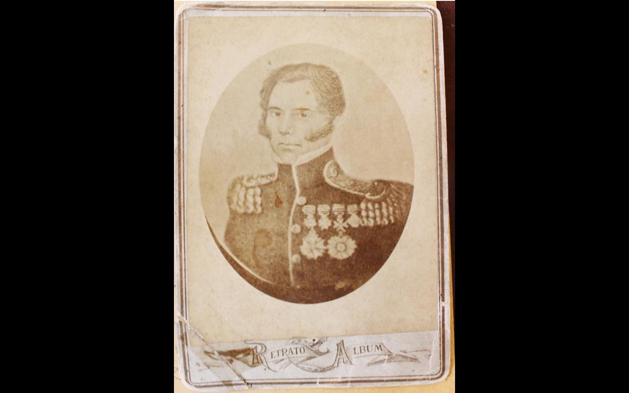 Livro de Aço